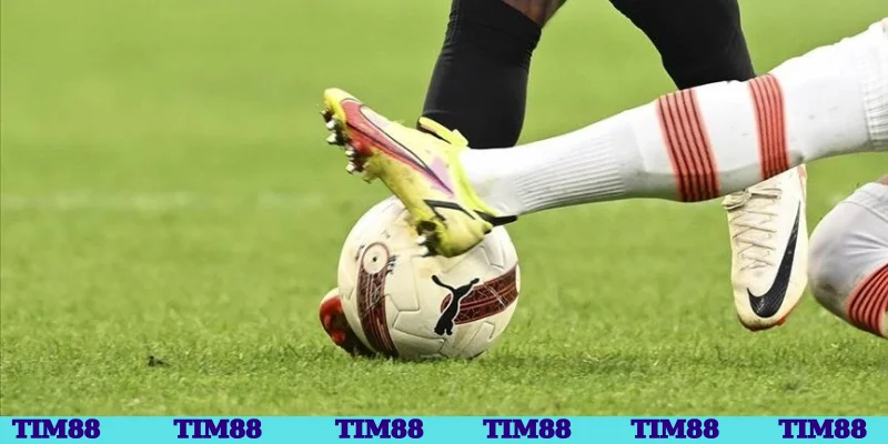 2 đội thi đấu với tương quan lực lượng chênh lệch